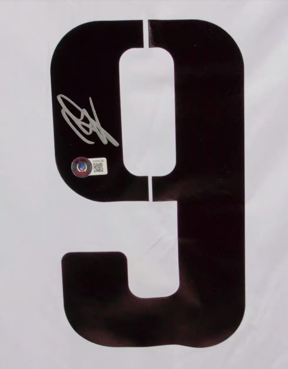 Karim Benzema Signed Real Madrid FC Home Soccer Jersey #9 with Beckett COA